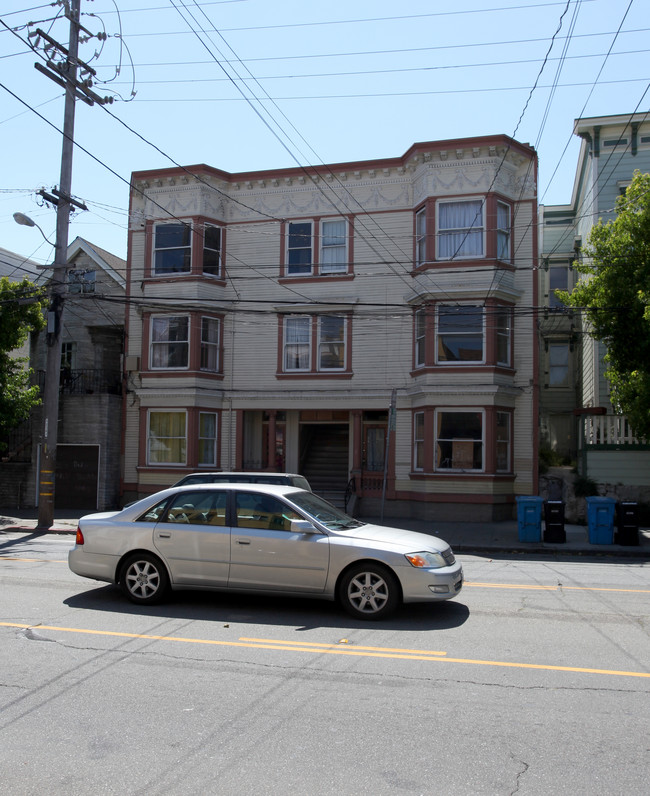 2774 Bryant St in San Francisco, CA - Building Photo - Building Photo