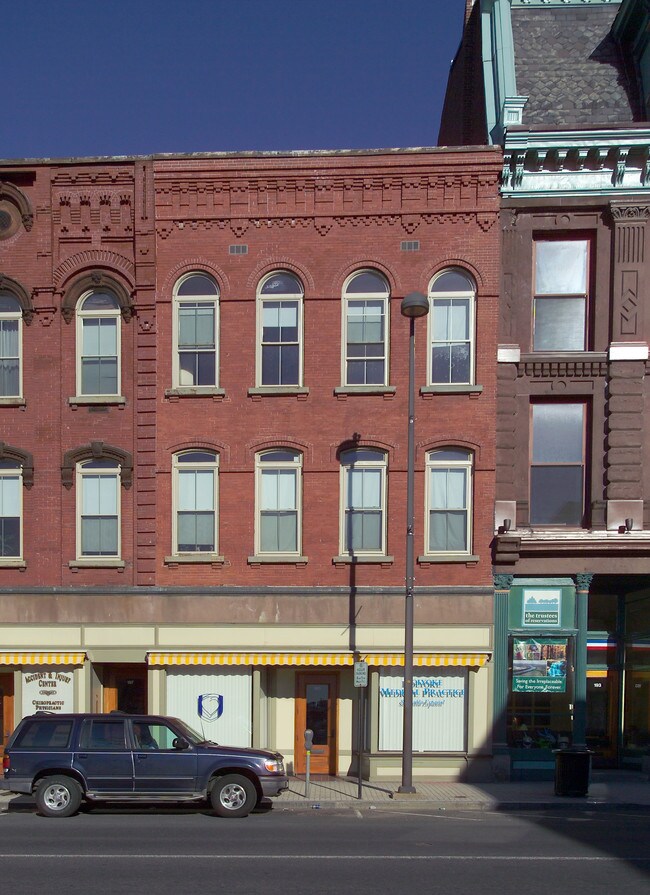 195-199 High St
