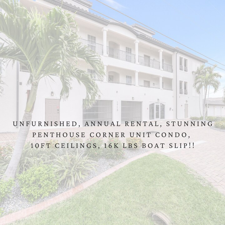 1713 Beach Pkwy in Cape Coral, FL - Building Photo