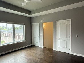 5606 Arbor Chase Dr in Ann Arbor, MI - Building Photo - Building Photo