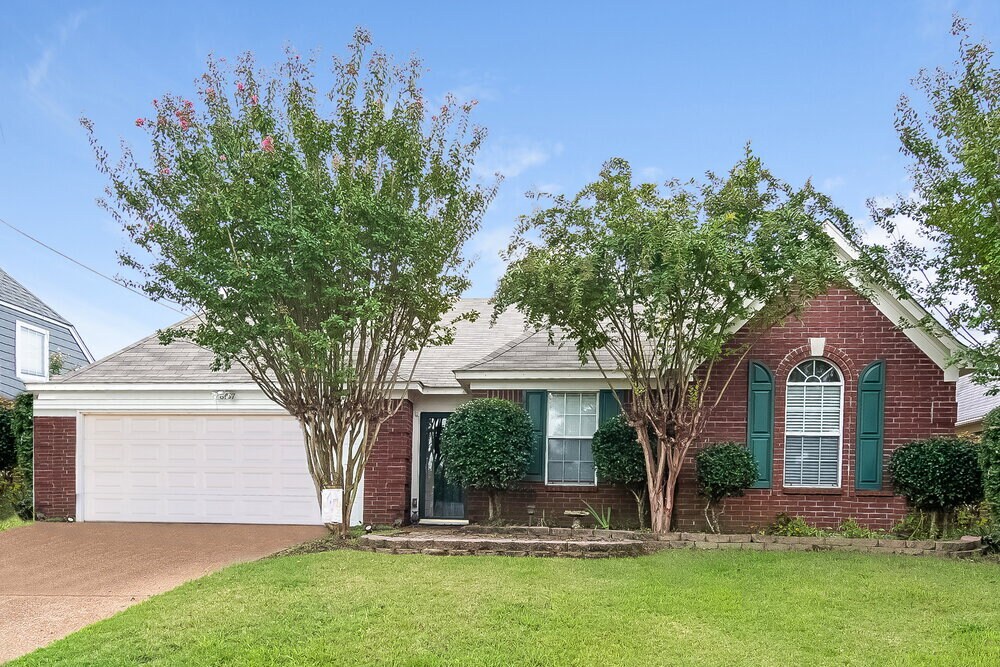 6957 Showboat Ln in Cordova, TN - Building Photo
