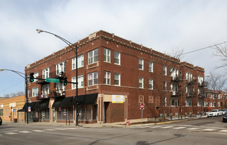 3000-3004 W Montrose Ave Apartments