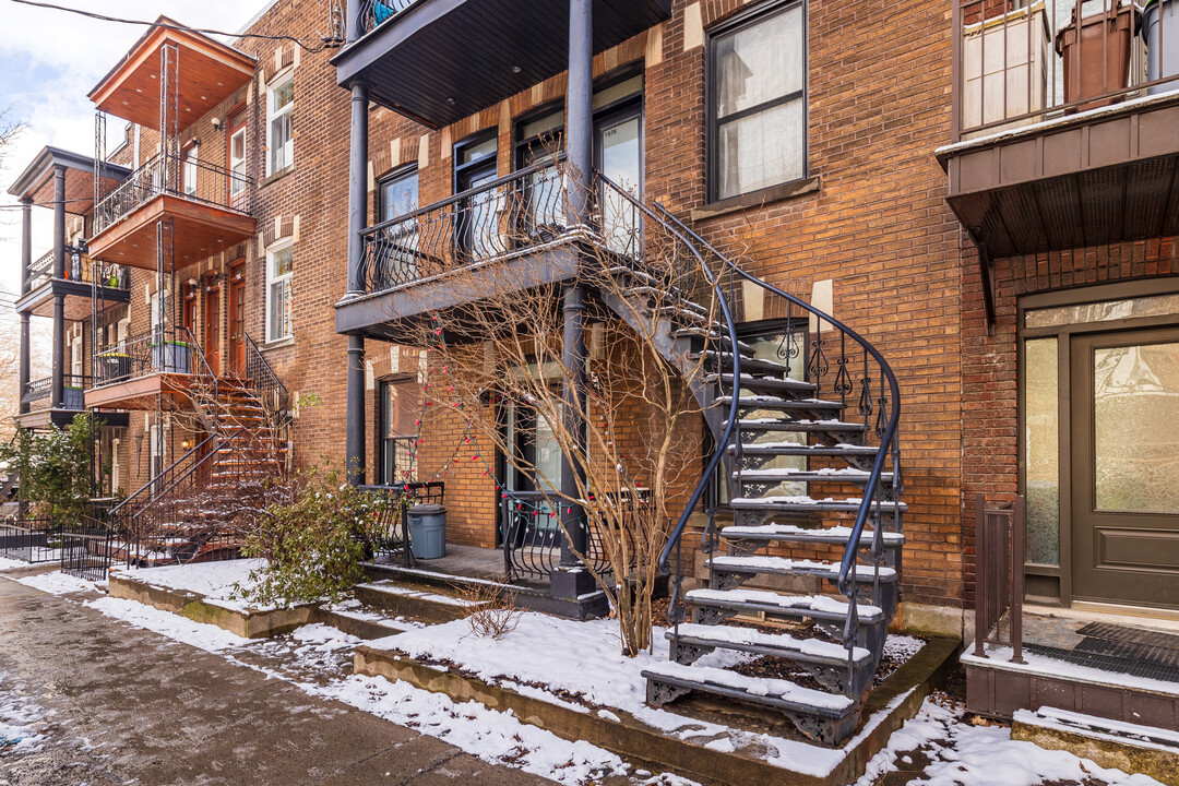 1976-1984 Gilford St in Montréal, QC - Building Photo