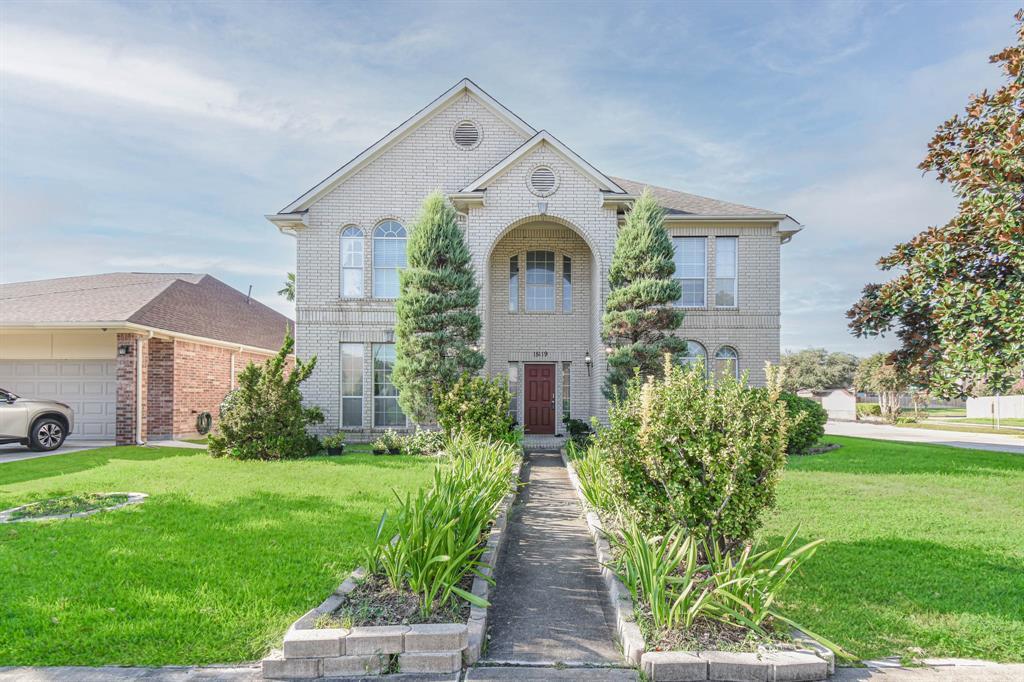 15119 Leila Bend Dr in Houston, TX - Building Photo
