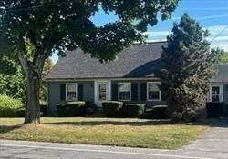 692 Bedford St in Concord, MA - Building Photo