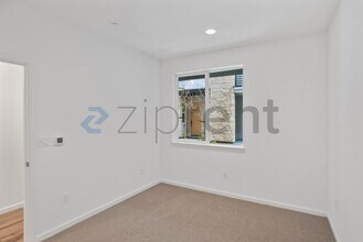 6165 Raven Ave in Dublin, CA - Building Photo - Building Photo