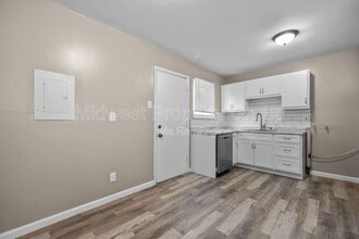 5 Boles Ave in Wentzville, MO - Building Photo - Building Photo