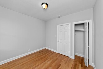 3723 N Pine Grove Ave, Unit W2 in Chicago, IL - Building Photo - Building Photo