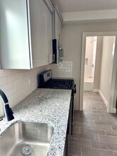 52 Vernon St in Providence, RI - Building Photo - Building Photo