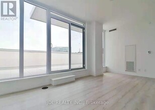 33 Helendale Ave in Toronto, ON - Building Photo - Building Photo