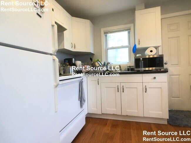 5 8th St in Cambridge, MA - Building Photo - Building Photo