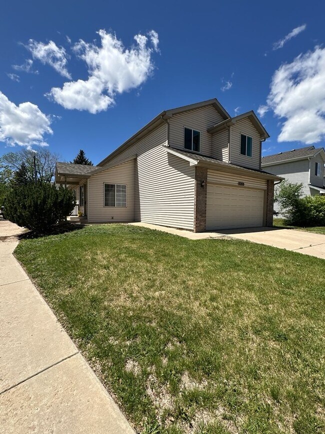 5205 Dudley St in Arvada, CO - Building Photo - Building Photo