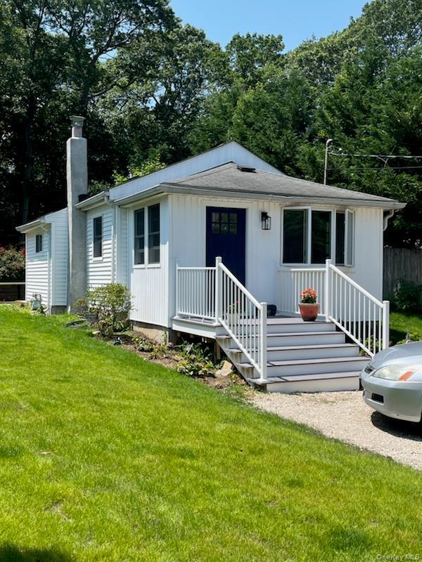 33 Goldenrod Ave in Northport, NY - Building Photo - Building Photo