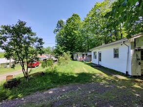 40 Northview Ave in Harveys Lake, PA - Building Photo - Building Photo