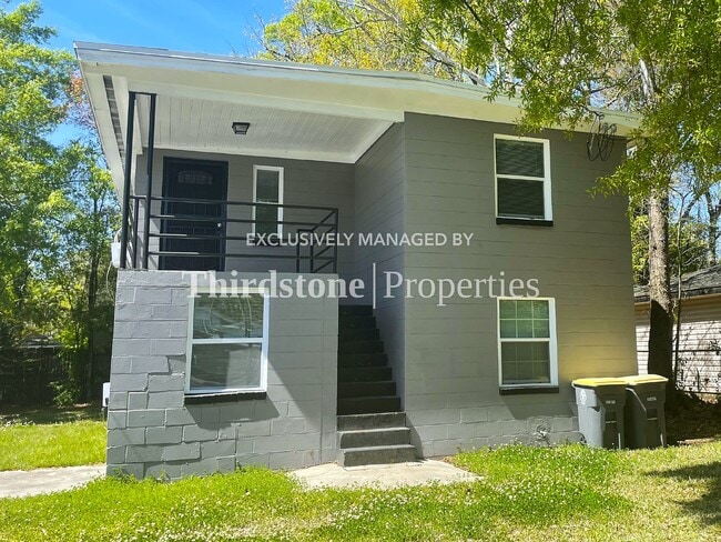 property at 1002 Lawrence St