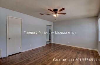 34 Clifton Dr in Little Rock, AR - Building Photo - Building Photo