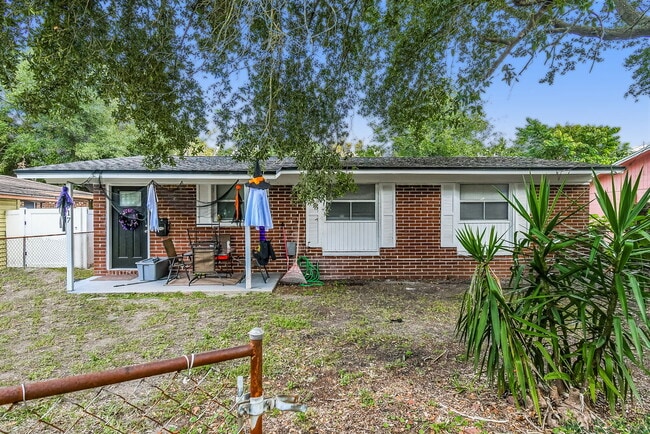 property at 1617 E 18th St