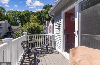 10320 Faire Commons Ct in Burke, VA - Building Photo - Building Photo