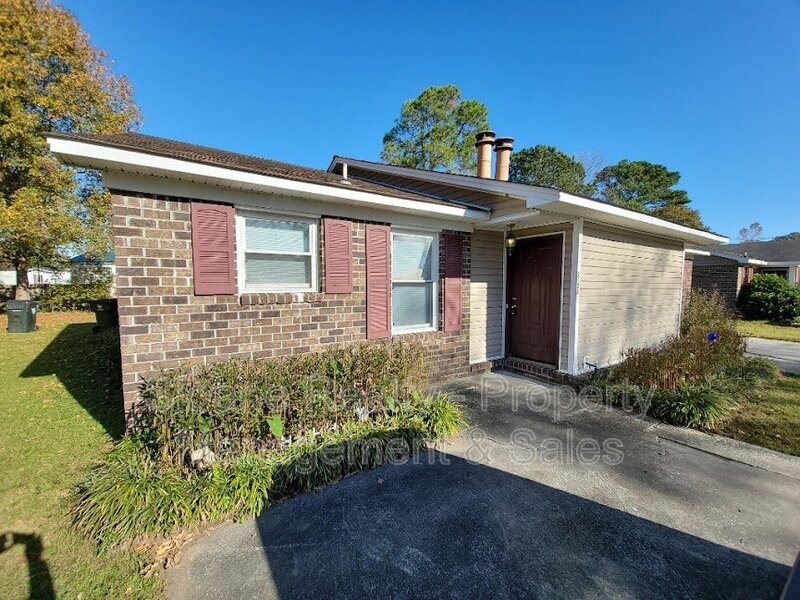 212 Miami St in Ladson, SC - Building Photo