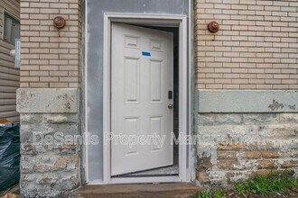 512 S Millvale Ave in Pittsburgh, PA - Building Photo - Building Photo