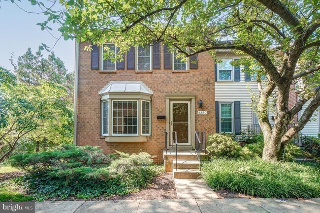6350 Montrose Rd in Rockville, MD - Building Photo - Building Photo