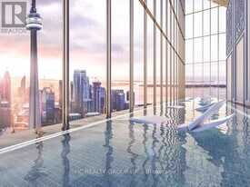 1 Concord Cityplace Wy in Toronto, ON - Building Photo