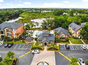 6025 Westgate Dr in Orlando, FL - Building Photo - Building Photo