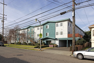 Marshall Manor Apartments