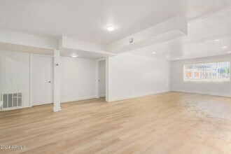 936 W Rio Salado Pkwy in Mesa, AZ - Building Photo - Building Photo