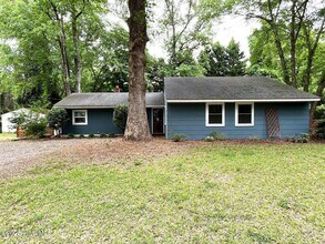 375 Midland Rd in Southern Pines, NC - Building Photo - Building Photo
