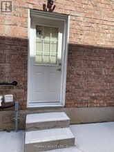 7 Vinewood Rd in Caledon, ON - Building Photo - Building Photo