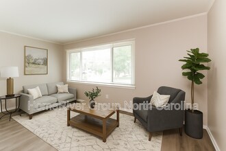 1809 Irma St in Charlotte, NC - Building Photo - Building Photo