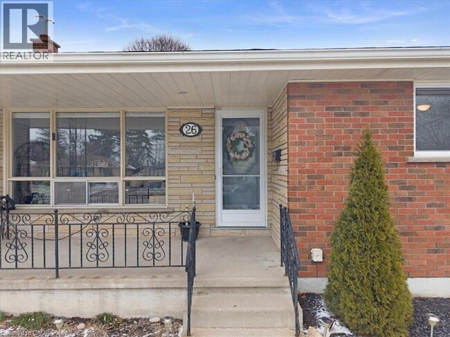 property at 26 Wiltshire Dr