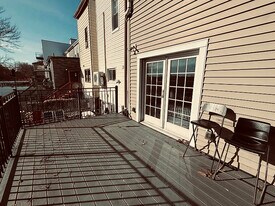 388 Princeton Ave in Jersey City, NJ - Building Photo