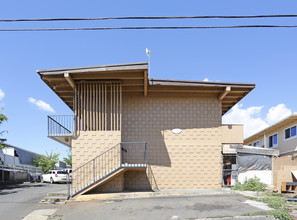 94-228 Aniani Pl in Waipahu, HI - Building Photo - Building Photo