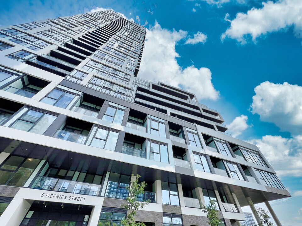 5-2305 Defries St in Toronto, ON - Building Photo