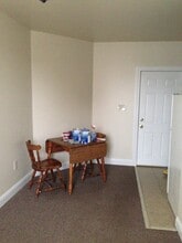 266 Shelmire St, Unit 5 in Jenkintown, PA - Building Photo - Building Photo