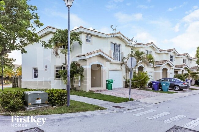 14000 SW 260th St in Homestead, FL - Building Photo - Building Photo