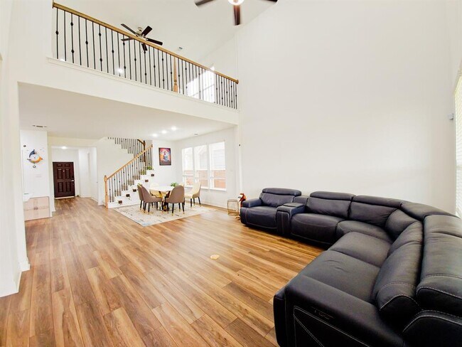 property at 332 Turnbuckle Bnd