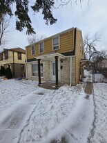 4166 N 17th St in Milwaukee, WI - Building Photo