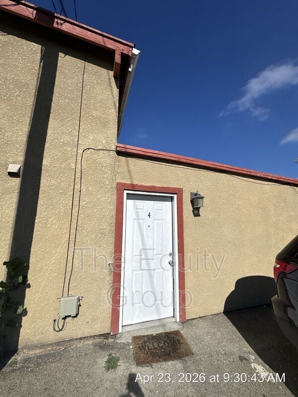 32606 Rd 124 in Visalia, CA - Building Photo - Building Photo