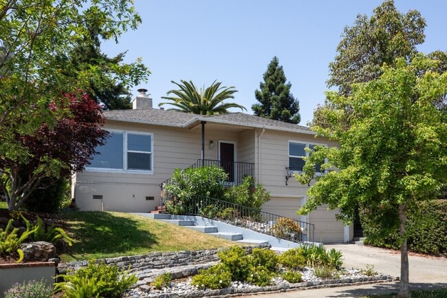 property at 1437 Cabrillo Ave