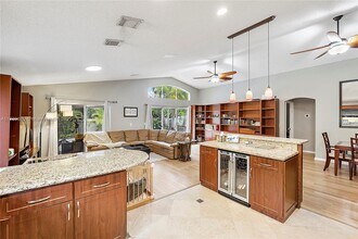 4945 SW 34th Ter in Fort Lauderdale, FL - Building Photo - Building Photo