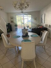 2398 Pasadena Way in Weston, FL - Building Photo - Building Photo