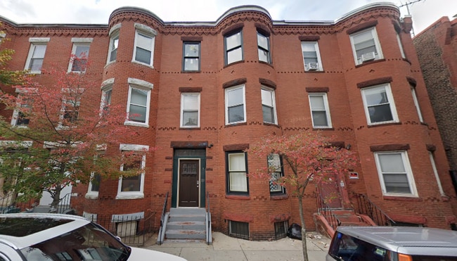3 Warwick St, Unit 3