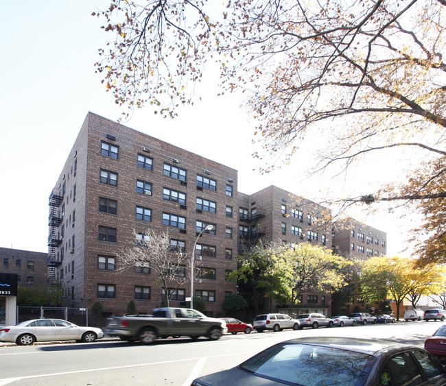 The Hampshire in Astoria, NY - Building Photo - Building Photo