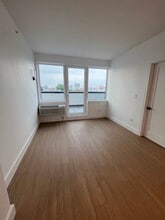 134 Erasmus St in Brooklyn, NY - Building Photo - Building Photo