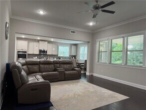 5865 Nottely Cove in Cumming, GA - Building Photo - Building Photo