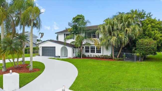 property at 3179 Hoylake Rd