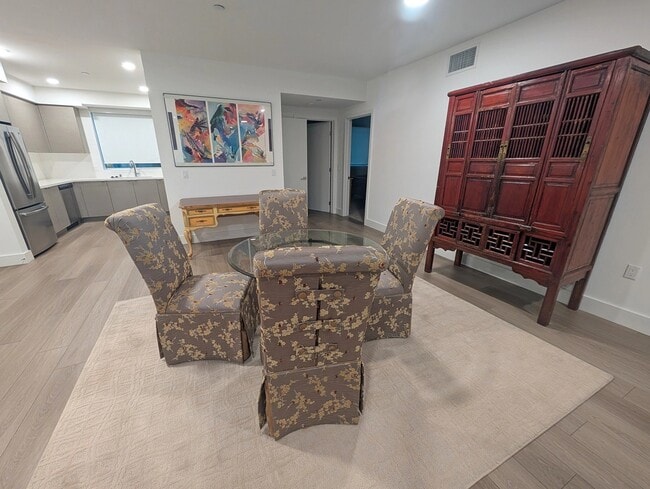 1330 Federal Ave in Los Angeles, CA - Building Photo - Building Photo